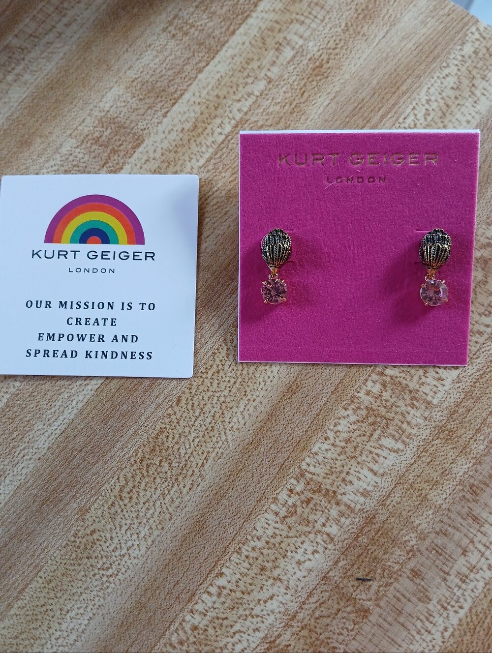 Kurt Geiger NWT Earrings W/Drop Stone & Dustbag